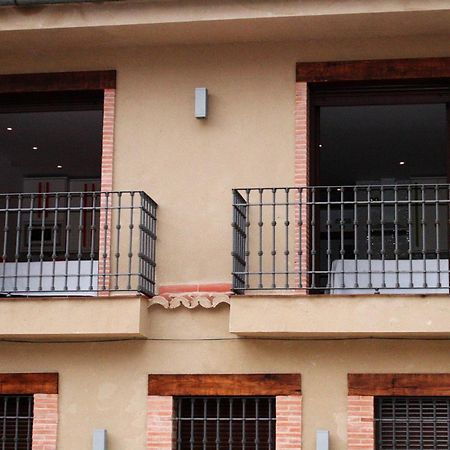 Apartamentos Turisticos Mirayuste Guadalupe  Chambre photo