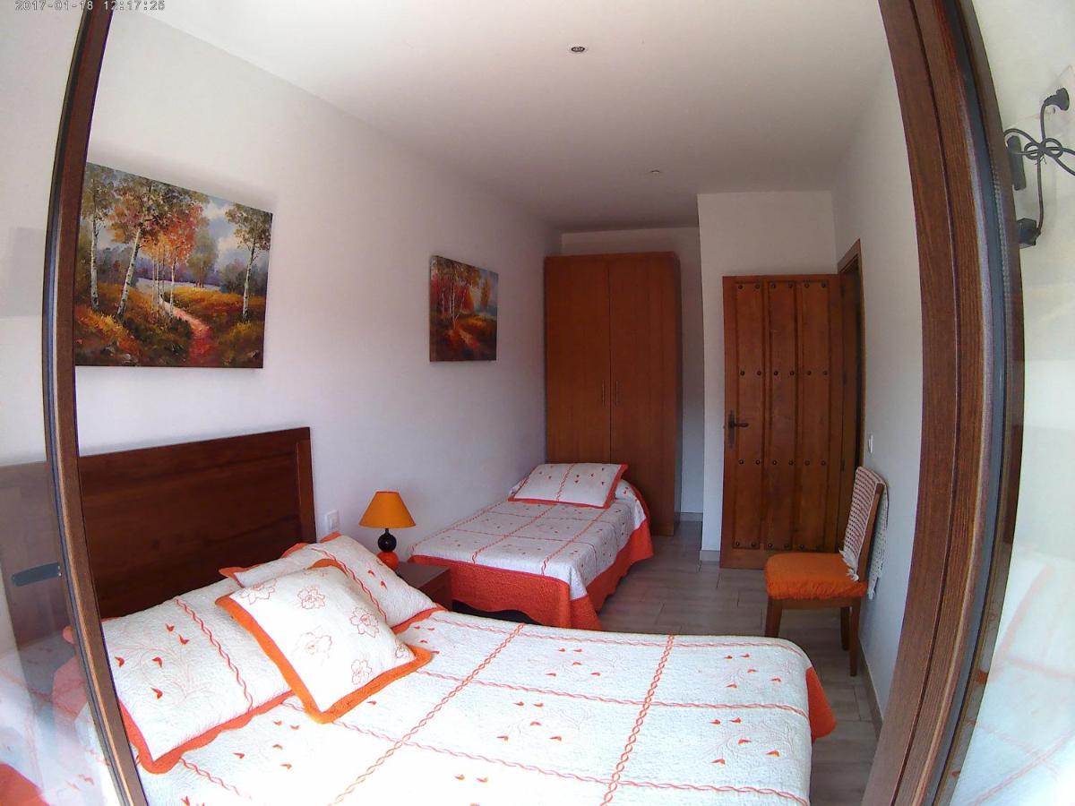 Apartamentos Turisticos Mirayuste Guadalupe  Extérieur photo