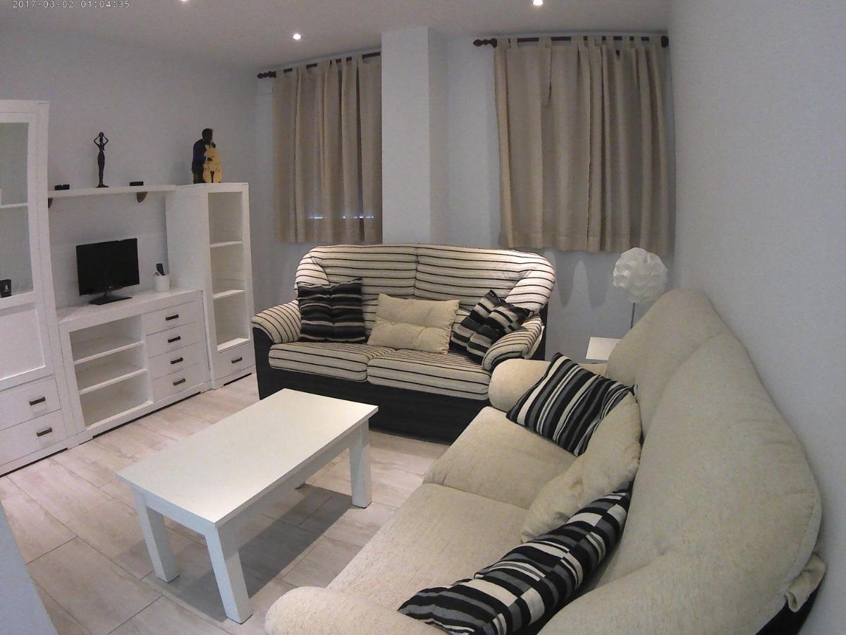 Apartamentos Turisticos Mirayuste Guadalupe  Extérieur photo