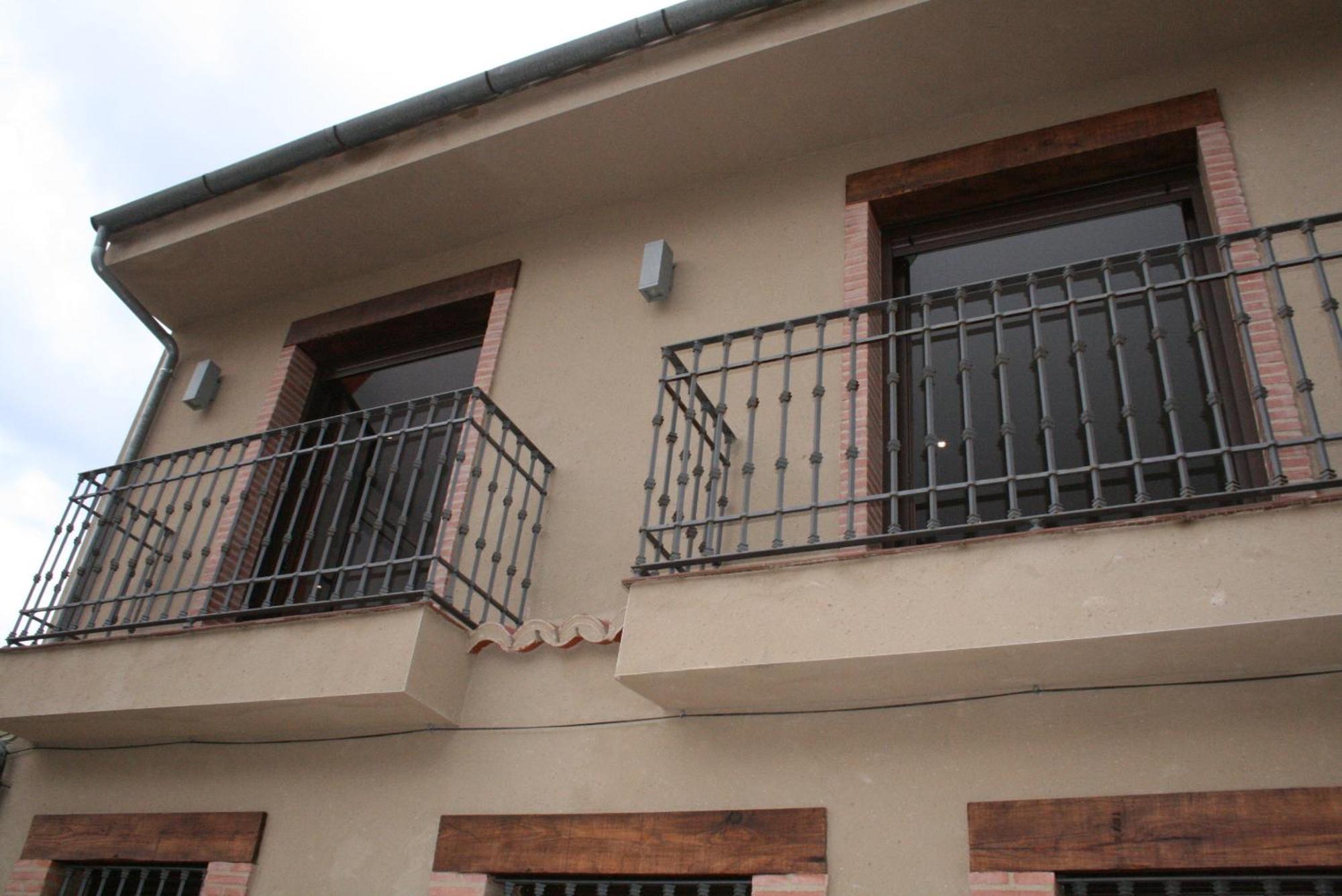 Apartamentos Turisticos Mirayuste Guadalupe  Chambre photo