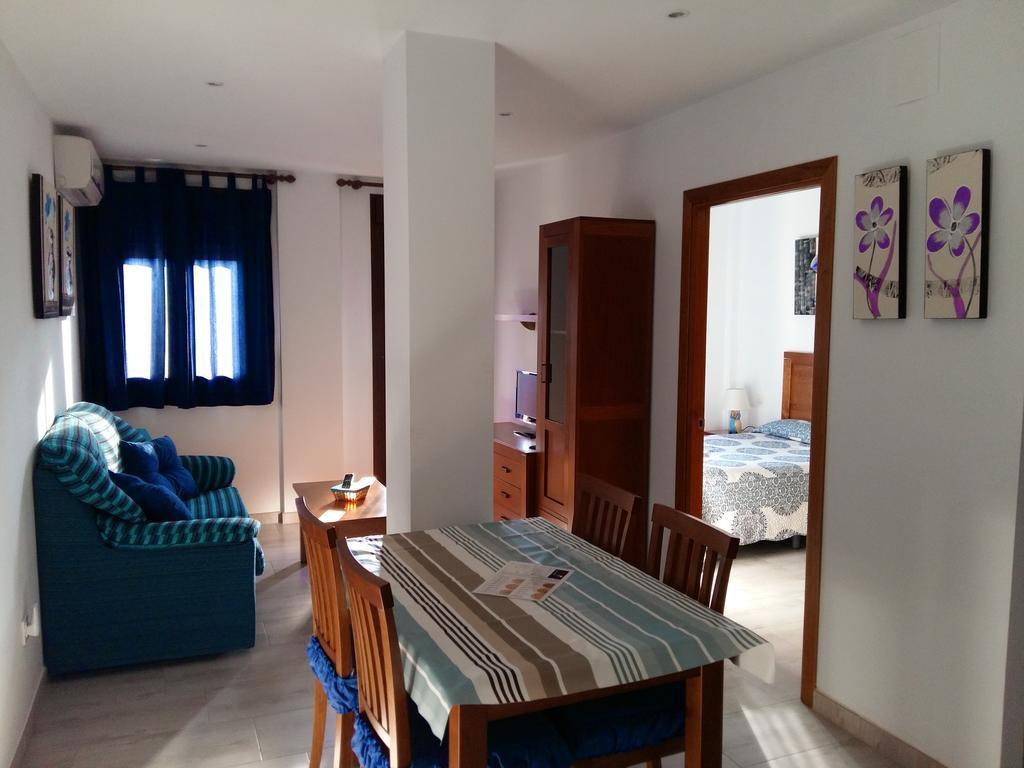 Apartamentos Turisticos Mirayuste Guadalupe  Extérieur photo